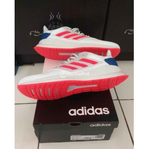  Sepatu  Adidas Run  Falcon Bekas  Harga Rp 525K Like New 