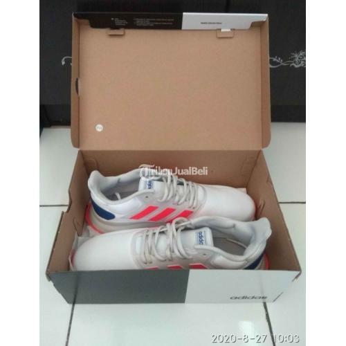  Sepatu  Adidas  Run Falcon  Bekas Harga Rp 525K Like New 