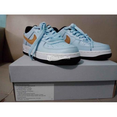  Sepatu  Sneakers Nike  Air  Force  1  Gelt Second Like New 