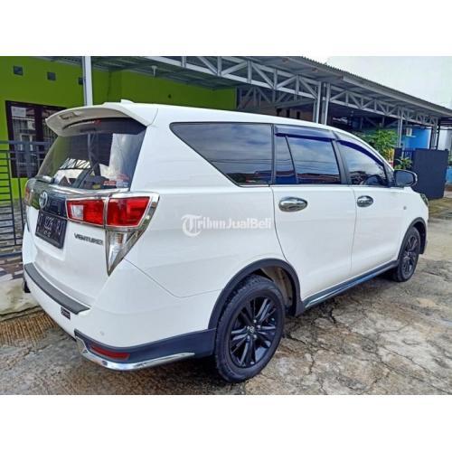  Mobil Toyota Innova Venturer Bekas Harga Rp 305 Juta Tahun 