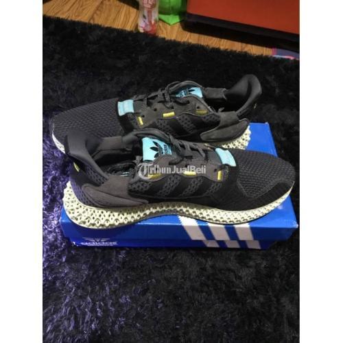  Sepatu  Adidas  ZX400 4D Kondisi Baru Harga Rp 530K Original  