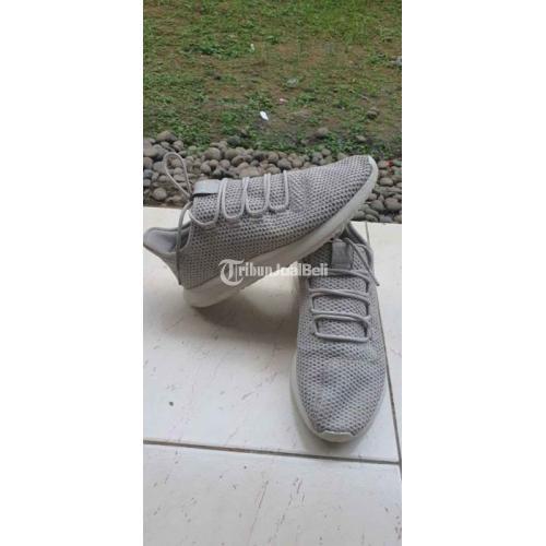  Sepatu  Adidas  Tubular Shadow Bekas Harga Rp 500K Nego 