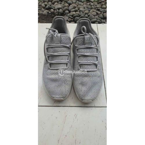  Sepatu  Adidas Tubular Shadow Bekas  Harga Rp 500K Nego 