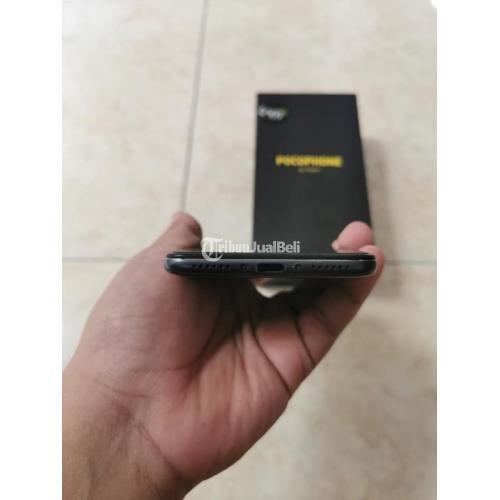 HP Pocophone F1 Bekas  Harga  Rp 3 15 Juta Ram 6GB 128GB 