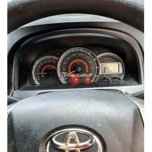  Mobil  Bekas  Toyota Avanza 1 3 Veloz Manual 2021 Tangan1 