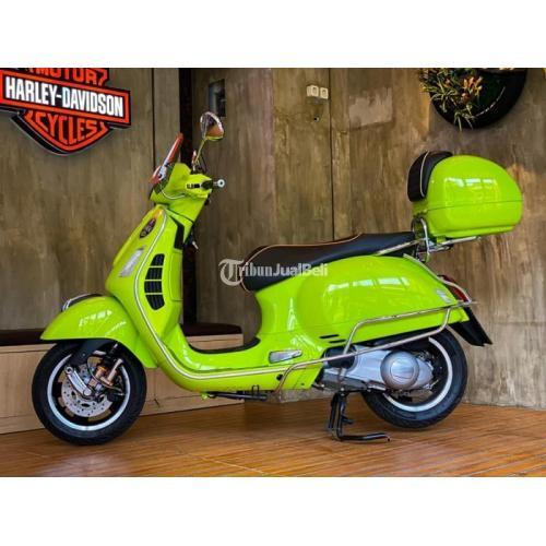 Harga Vespa Piaggion GTS300 Bekas  Rp 129 Juta  Super Sport  