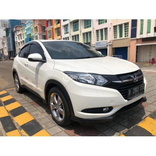  Mobil  Bekas  Honda HRV  S Manual 2022 Low KM Terawat Like 