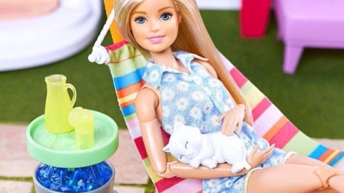 Jauh Dari Kata Vulgar Ini Boneka Barbie Model Terbaru 