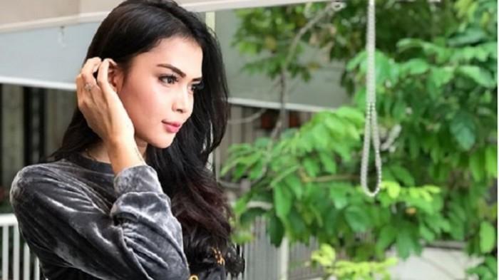 Unggah Foto Transformasi dari Laki  laki  ke Perempuan 