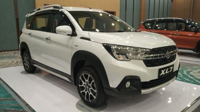 Suzuki Kalahkan Toyota  Berikut Daftar  Mobil  Low SUV 