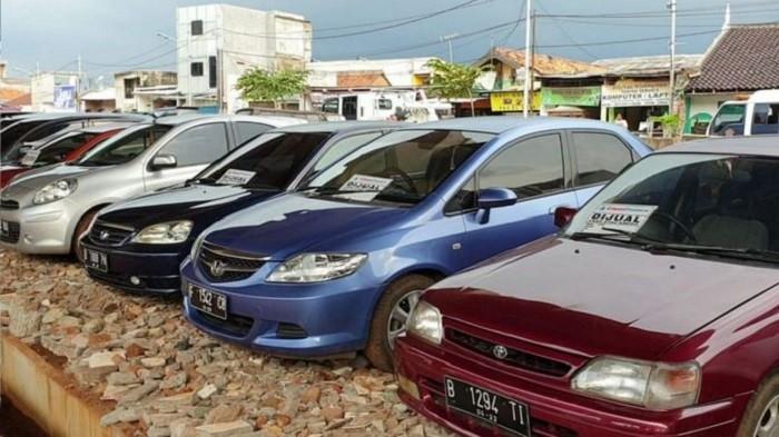 10 Rekomendasi Mobil Bekas All Merek Harga Belasan Juta Rupiah, Pilih