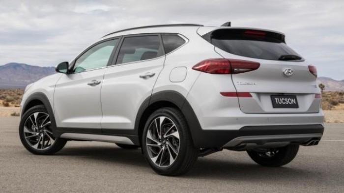 Kurang dari 350 Juta Cek Harga  SUV Bekas  Hyundai  Tucson  