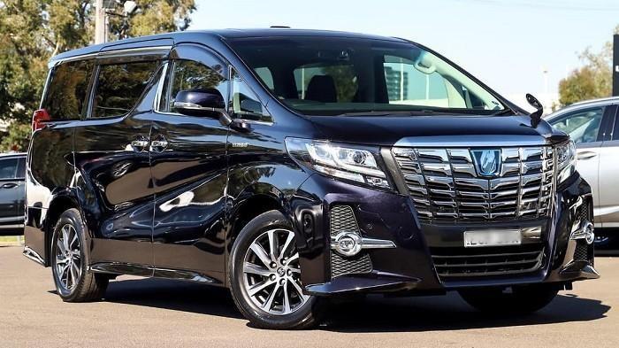  Mobil Sultan Ini Rekomendasi 4 MPV Mewah Bekas Harga 