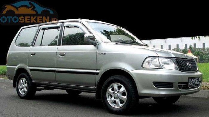  Toyota  Kijang  LGX Mobil  MPV Lawas Bermesin Tangguh 