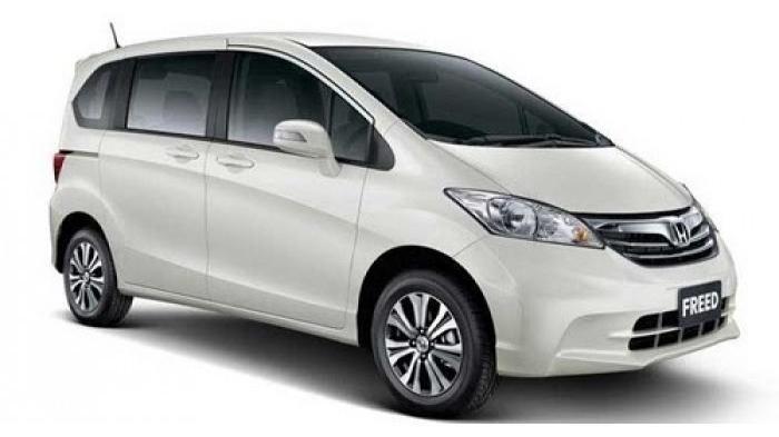 Cek Daftar Harga  Honda  Freed  Bekas Lansiran Tahun 2013 per 